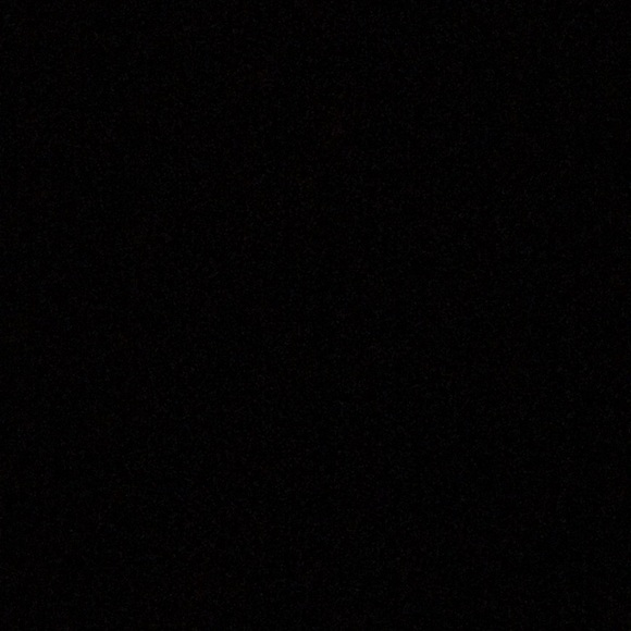 Meet your Posher, Alyssa - Picture 1 of 1